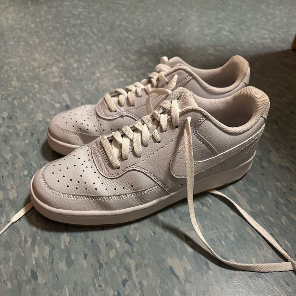 Nike Women's Court Vision Low Shoes